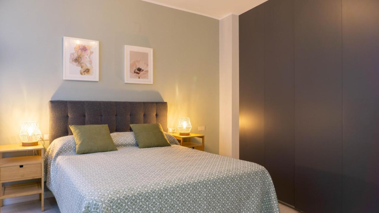Luxury Apartment Dos Aceras Málaga Extérieur photo