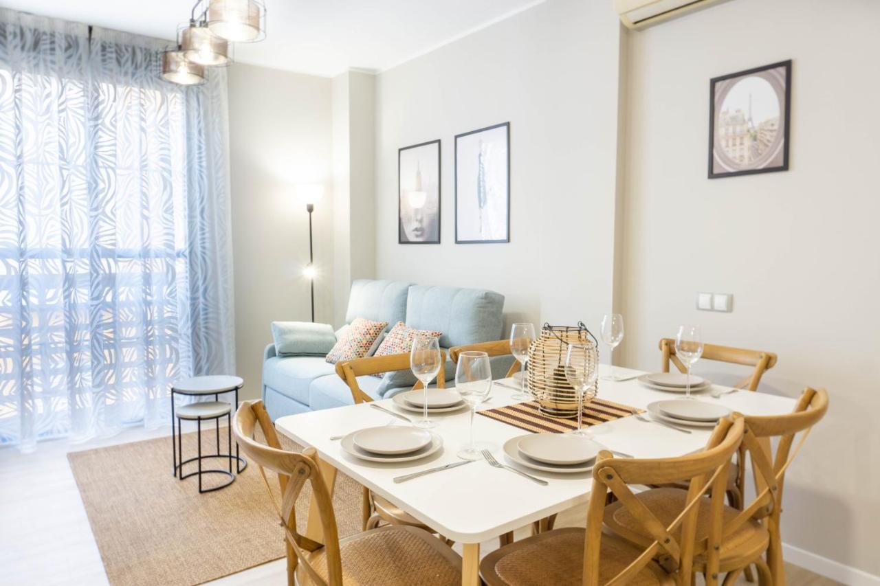 Luxury Apartment Dos Aceras Málaga Extérieur photo